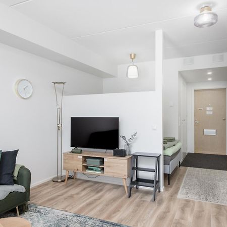New Studio Apartment With Free Parking Kuopio Kültér fotó
